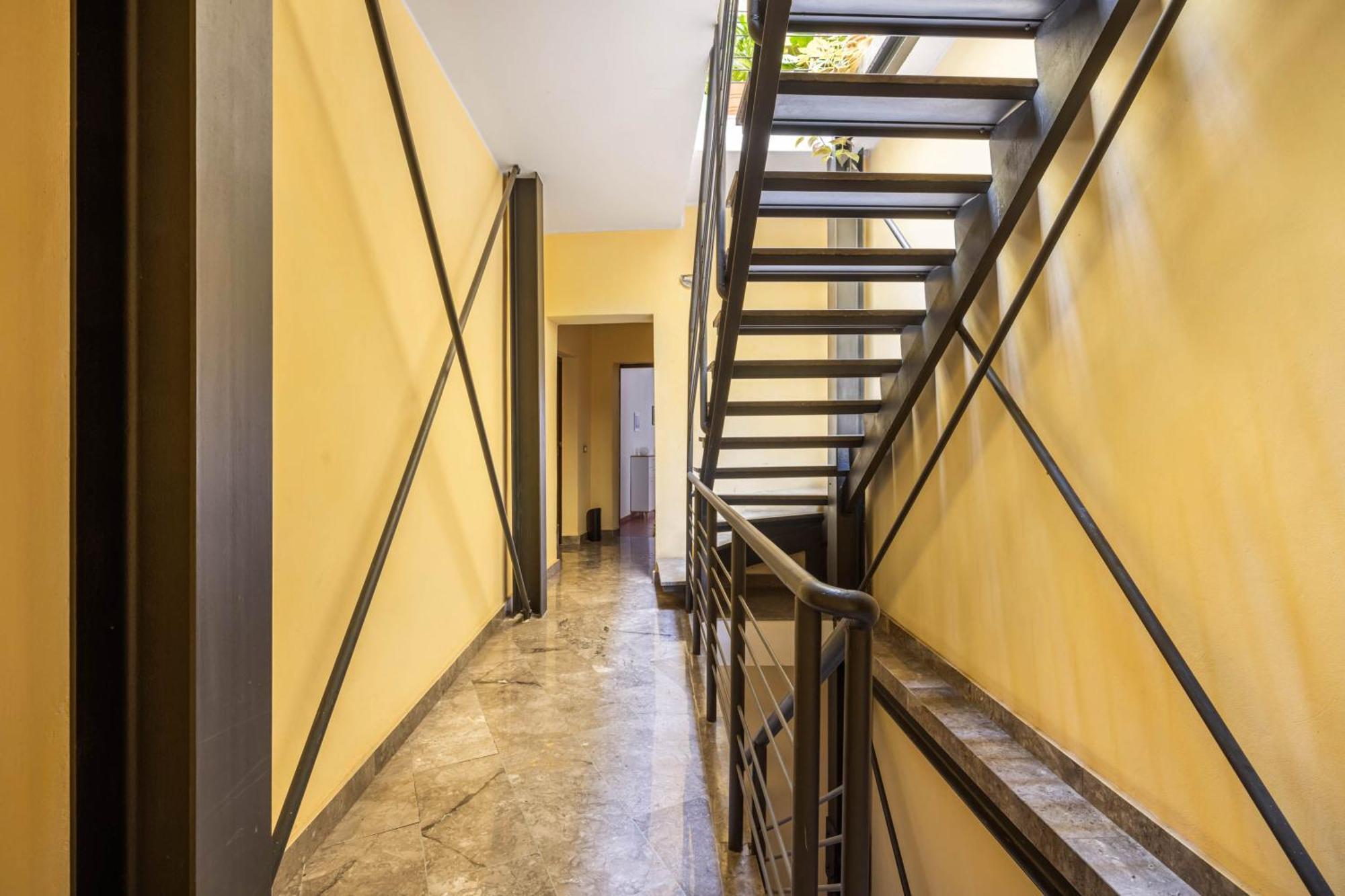 Sedie Volanti Apartment With Jacuzzi Palermo Bagian luar foto